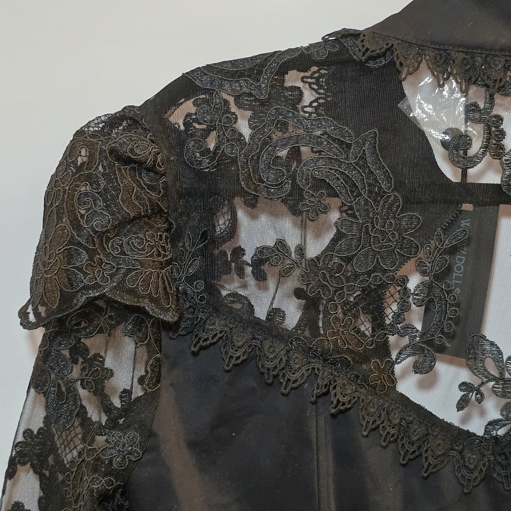 NWT Dolls Kill Widow Black Lace Victorian Goth Vampy High Collar Faux Button XL - Picture 13 of 13
